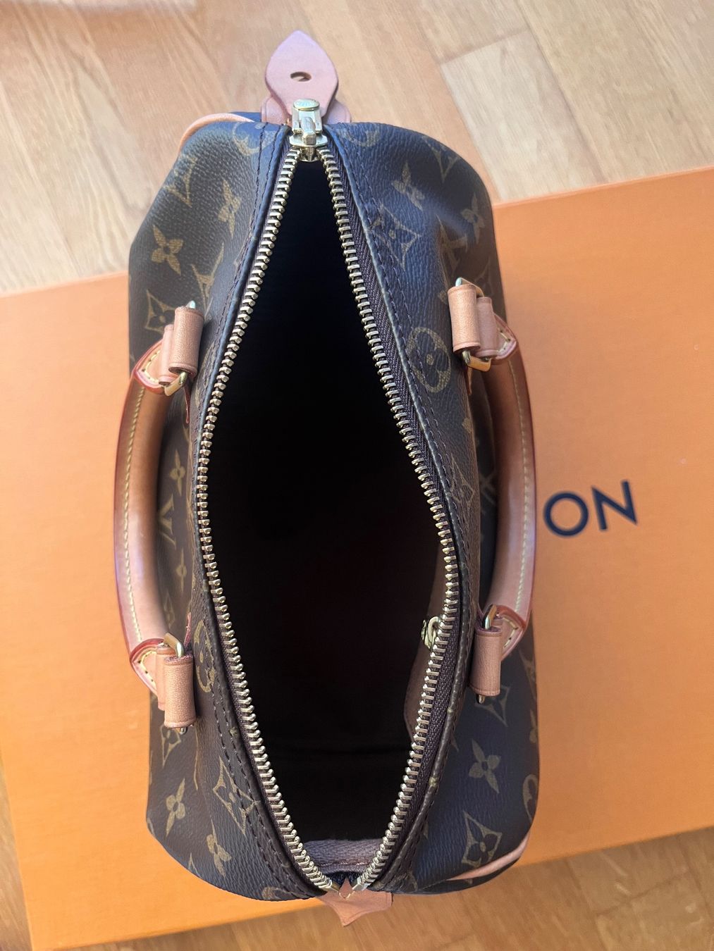 Louis Vuitton Borse da donna: Louis Vuitton Speedy 25 Monogram – Usato da Schlieren venduto da sim_zp5y 4