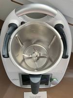 Thermomix TM6 + un bol + Varoma + râpe + spiraler