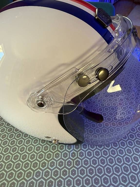 Helme & Visiere: Casque moto – Gebraucht aus Plan-les-Ouates von soukakuos 1