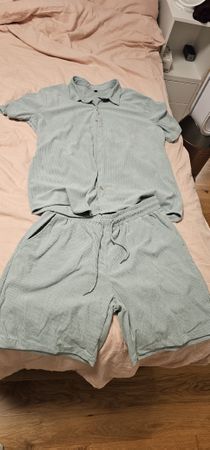 Herren Kurzarmhemd und Shorts Set Helles Türkis Grösse L