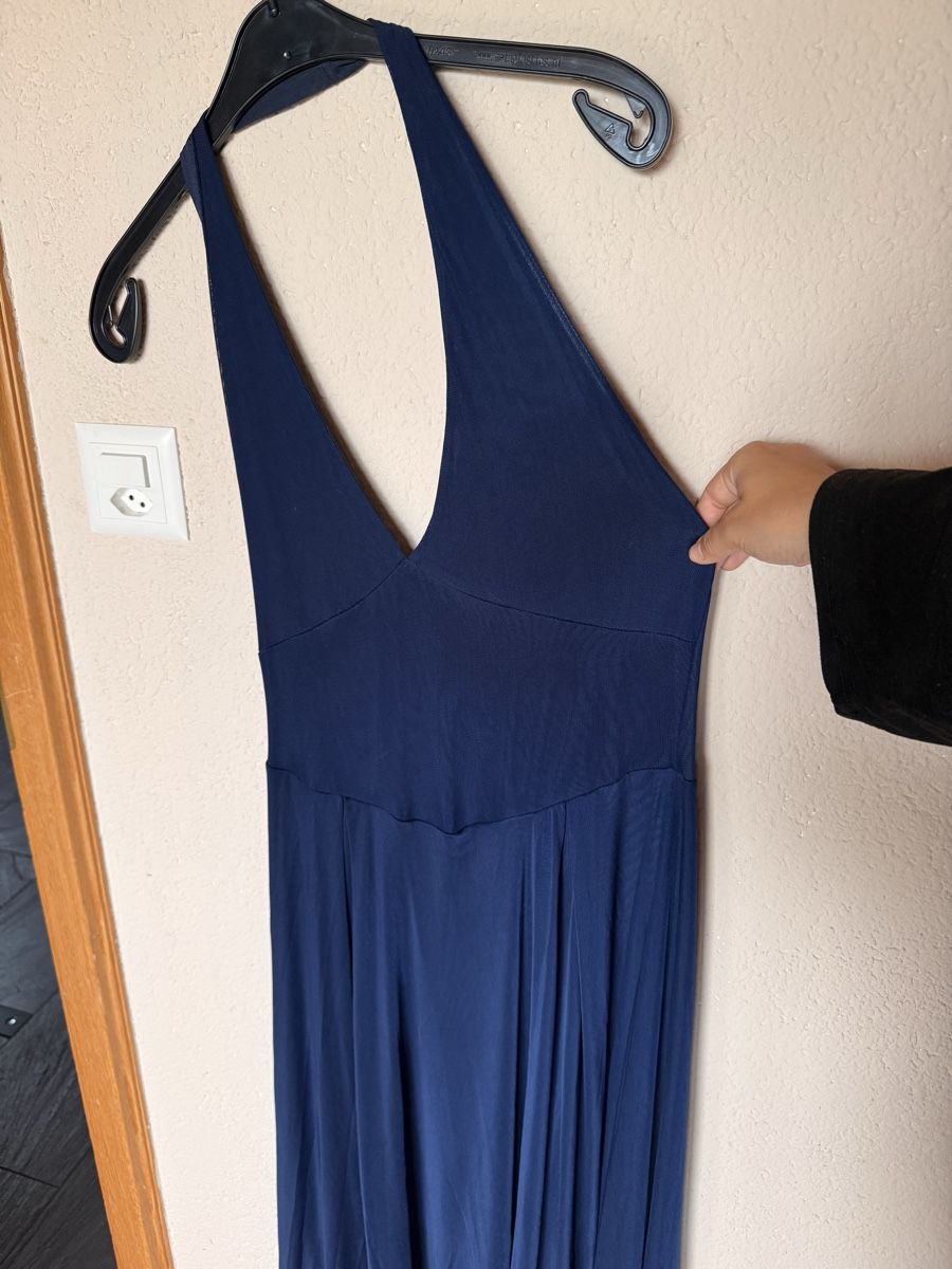 Robes: Kleid – Neuf (Voir description) à Guntershausen par car_ld8s