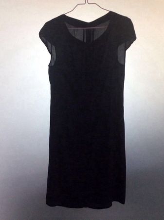 Schwarzes KLEID/ROCK GR.36/XS / klassisch / ‚Flügelärmchen‘