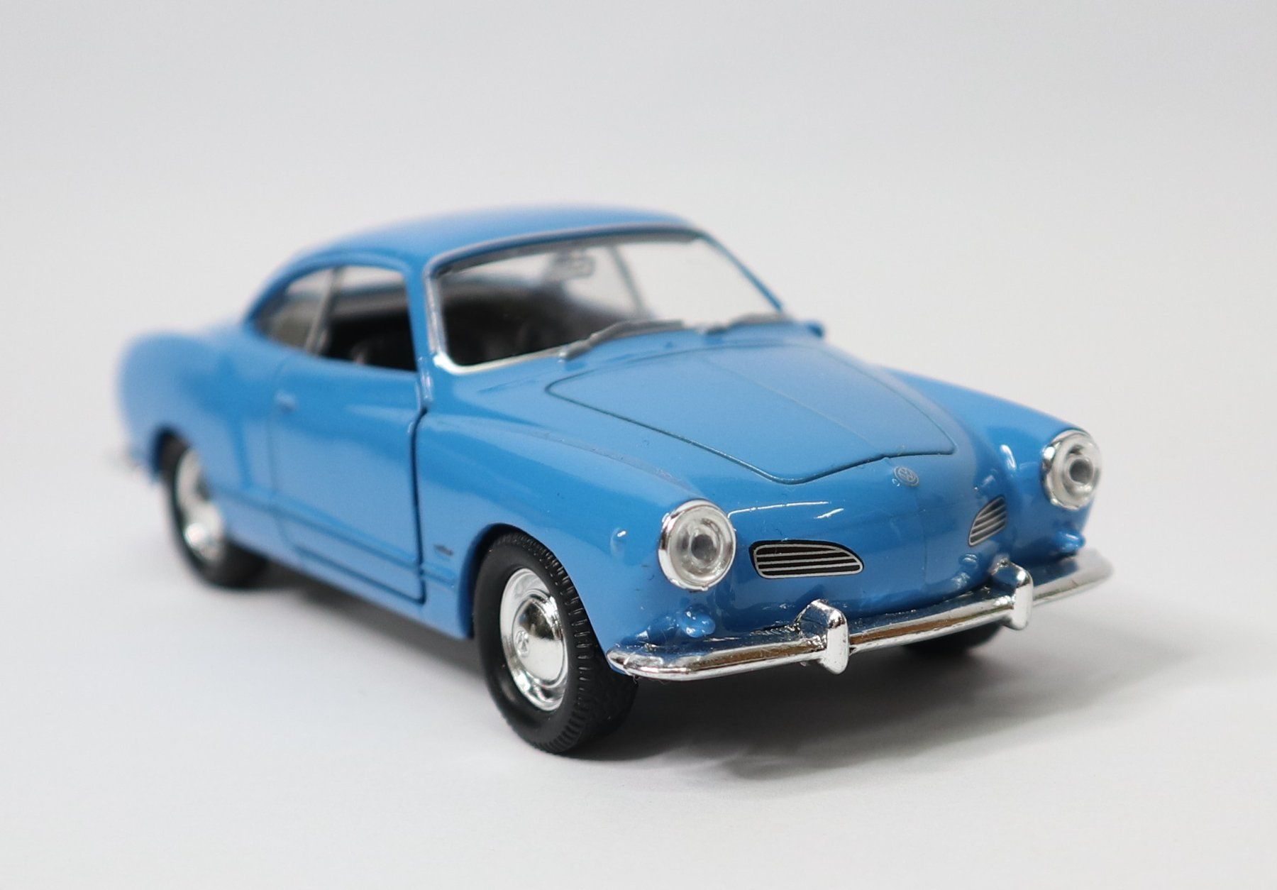 Volkswagen Modellini d'auto: VW Karmann Rückzugantrieb neu – Nuovo (secondo la descrizione) da Eschenbach SG venduto da Astalavista