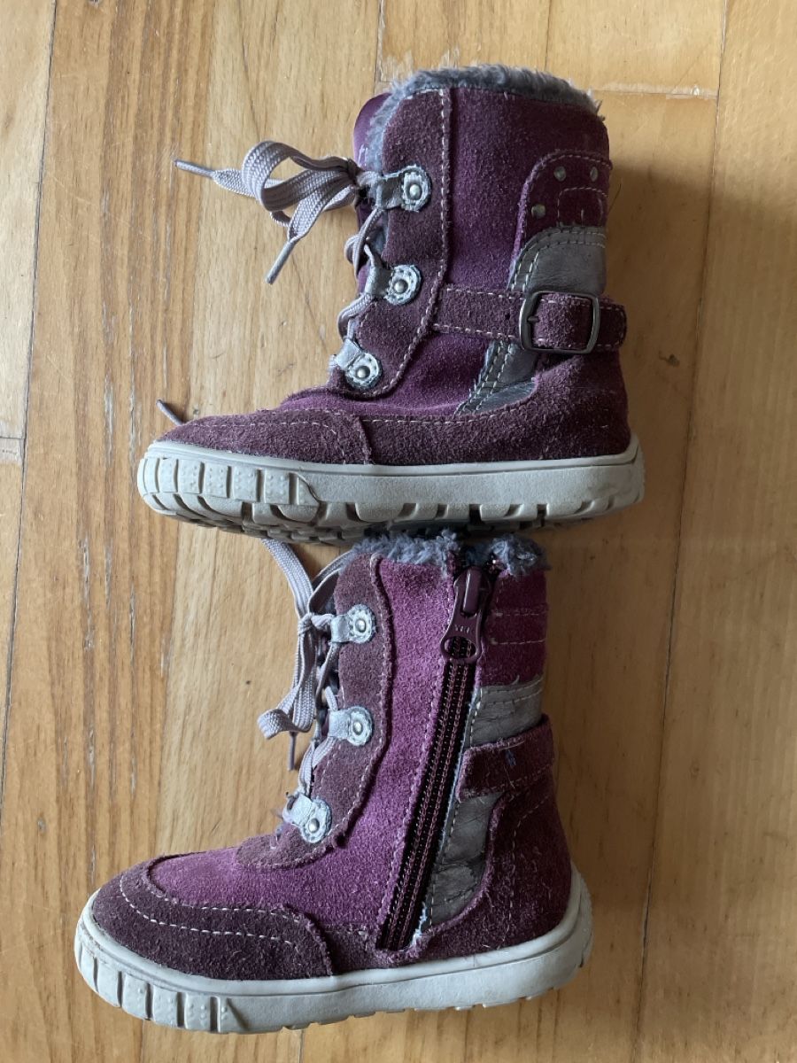 Schuhe für Mädchen: Tolle Winterschuhe Mädchen Gr. 22 – Gebraucht aus Schönenberg TG von cocifrosch94 1