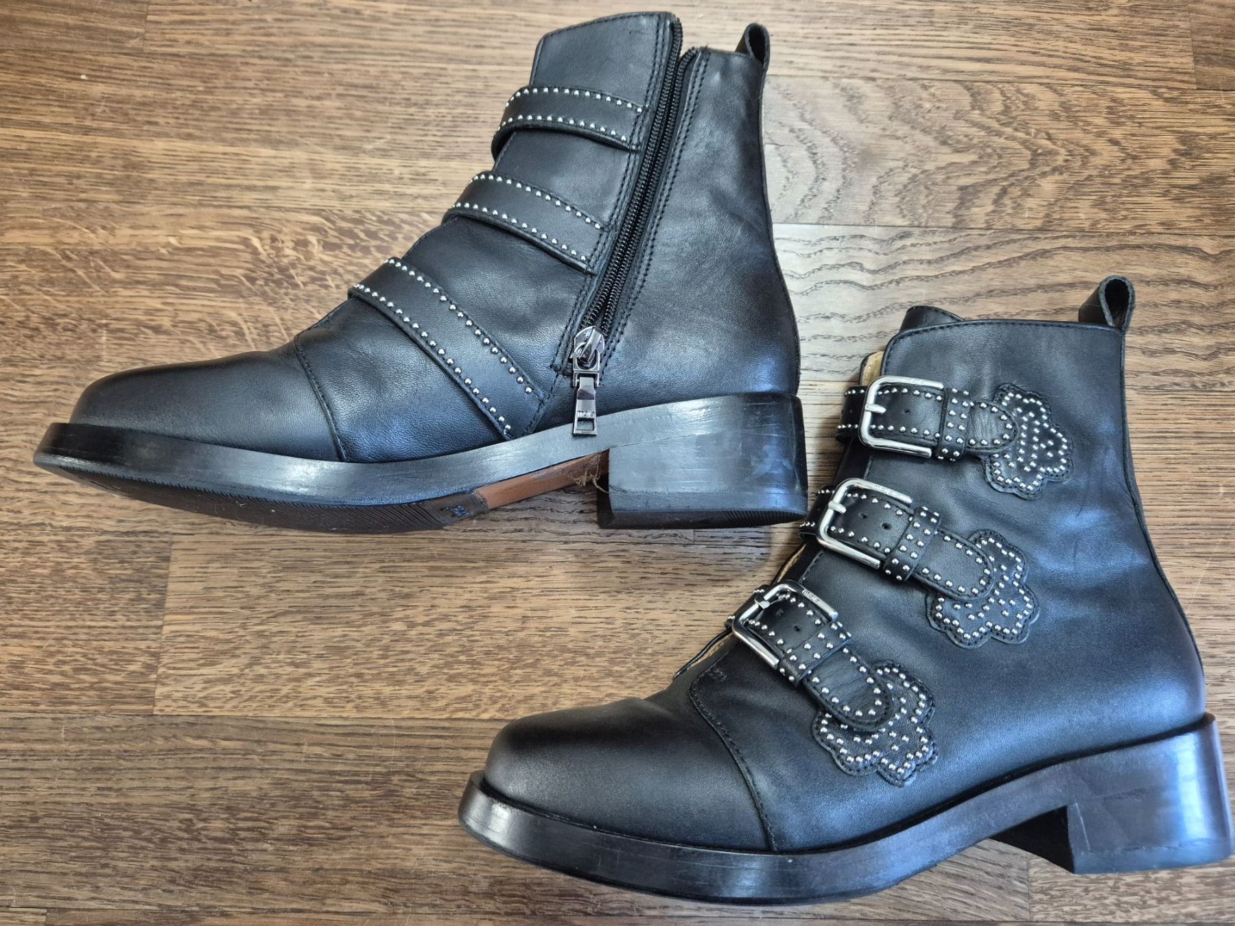 Maje Scarpe da donna: Black leather boots Make size 38 – Usato da Zürich venduto da monadiederich
