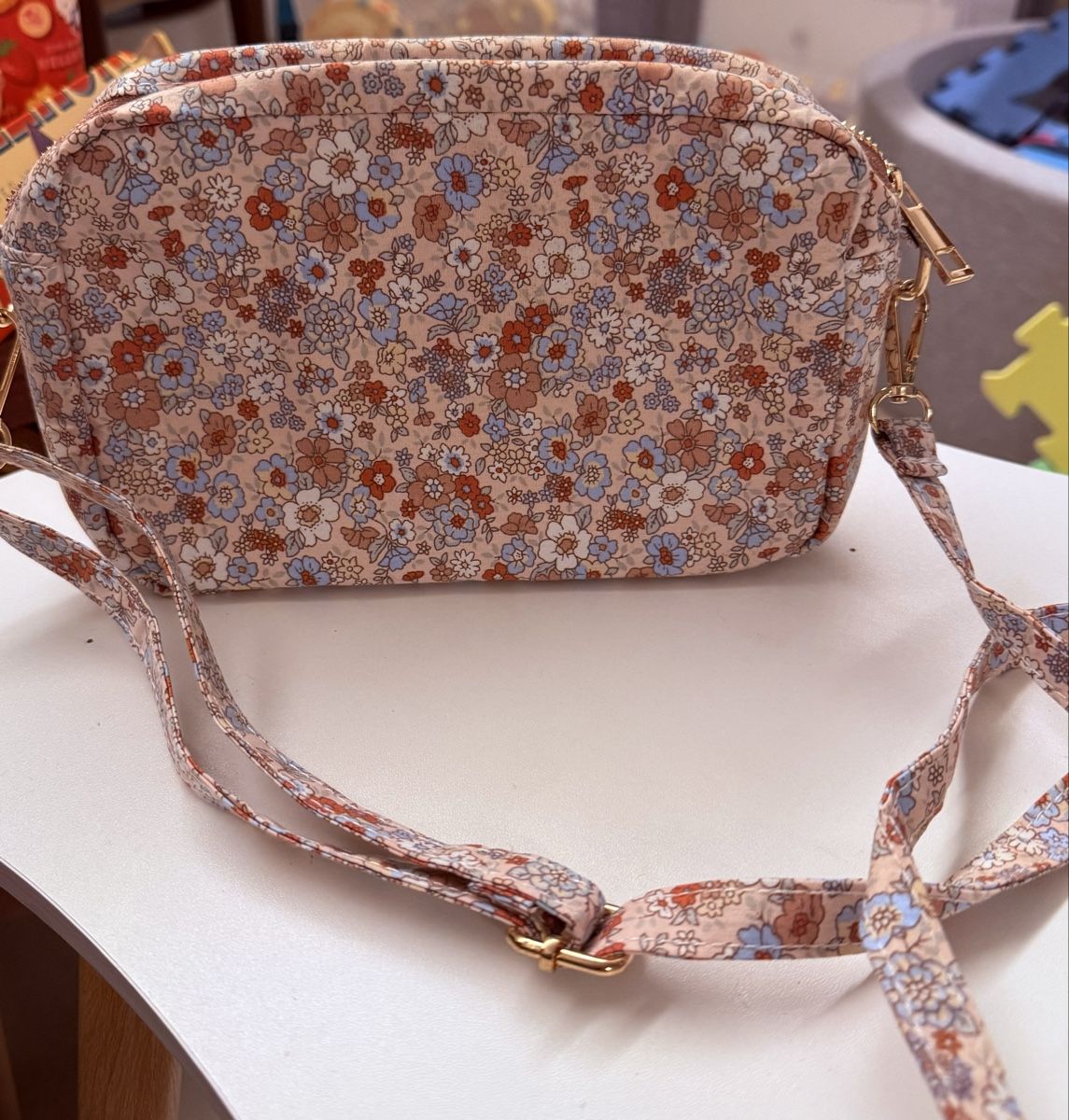 Borse da donna: New crossbody bag – Nuovo (secondo la descrizione) da Mendrisio venduto da ketolin