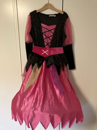 Fasnacht Hexenkostüm gr ca134 (4-6jahre)