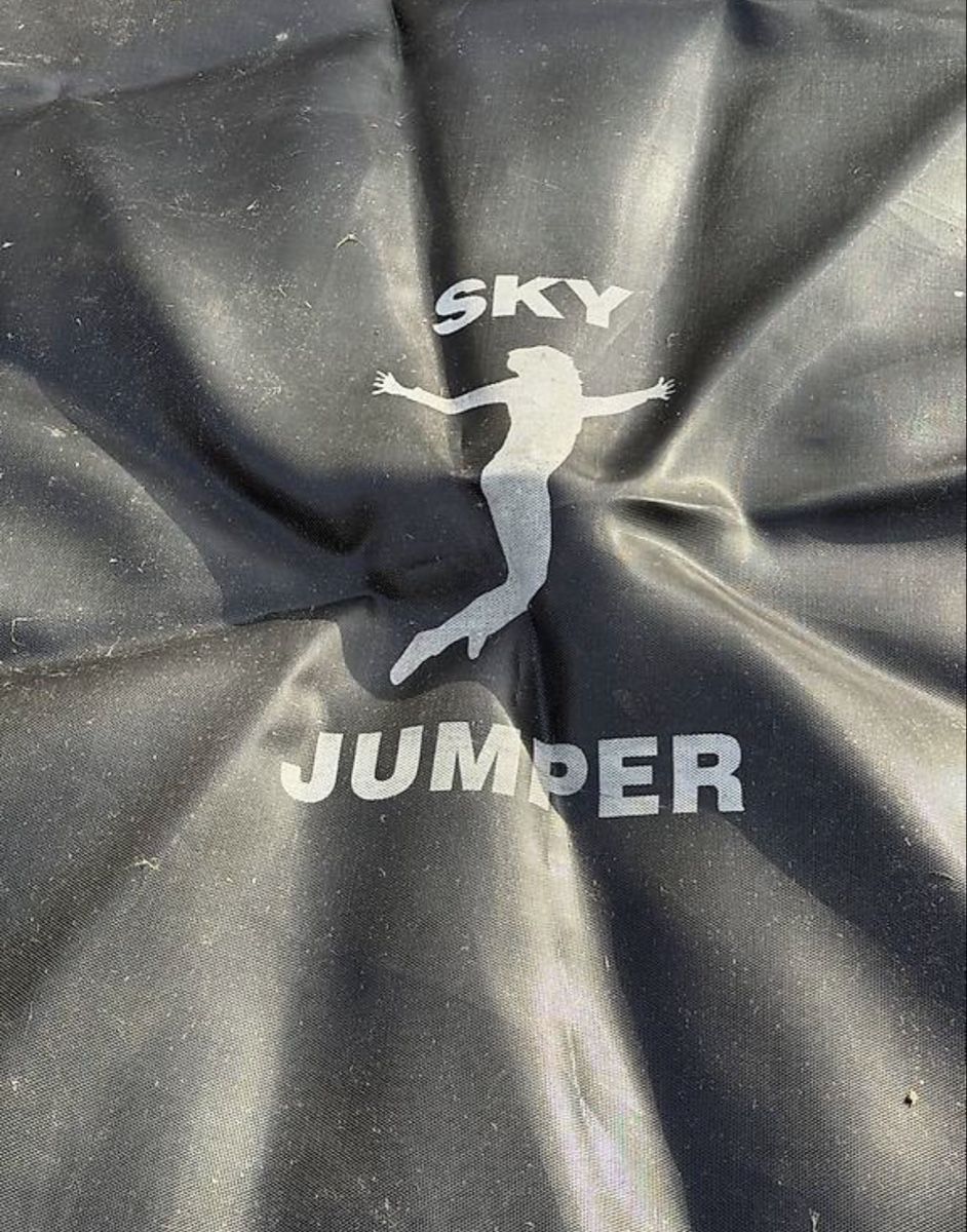 Trampolini: Elastico per trampolino 305 cm – Usato da Roveredo GR venduto da Obama_Michelle 1