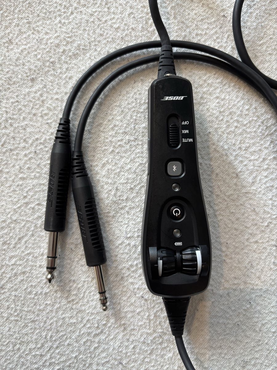 Bose Casques audio: Luftfahrt Headset Bose A20 – D'occasion à Bonstetten par pennywise_1 2