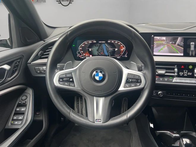 BMW Automobili: BMW M135i xDrive mit Garantie – Usato da Horw venduto da pythagurus 3