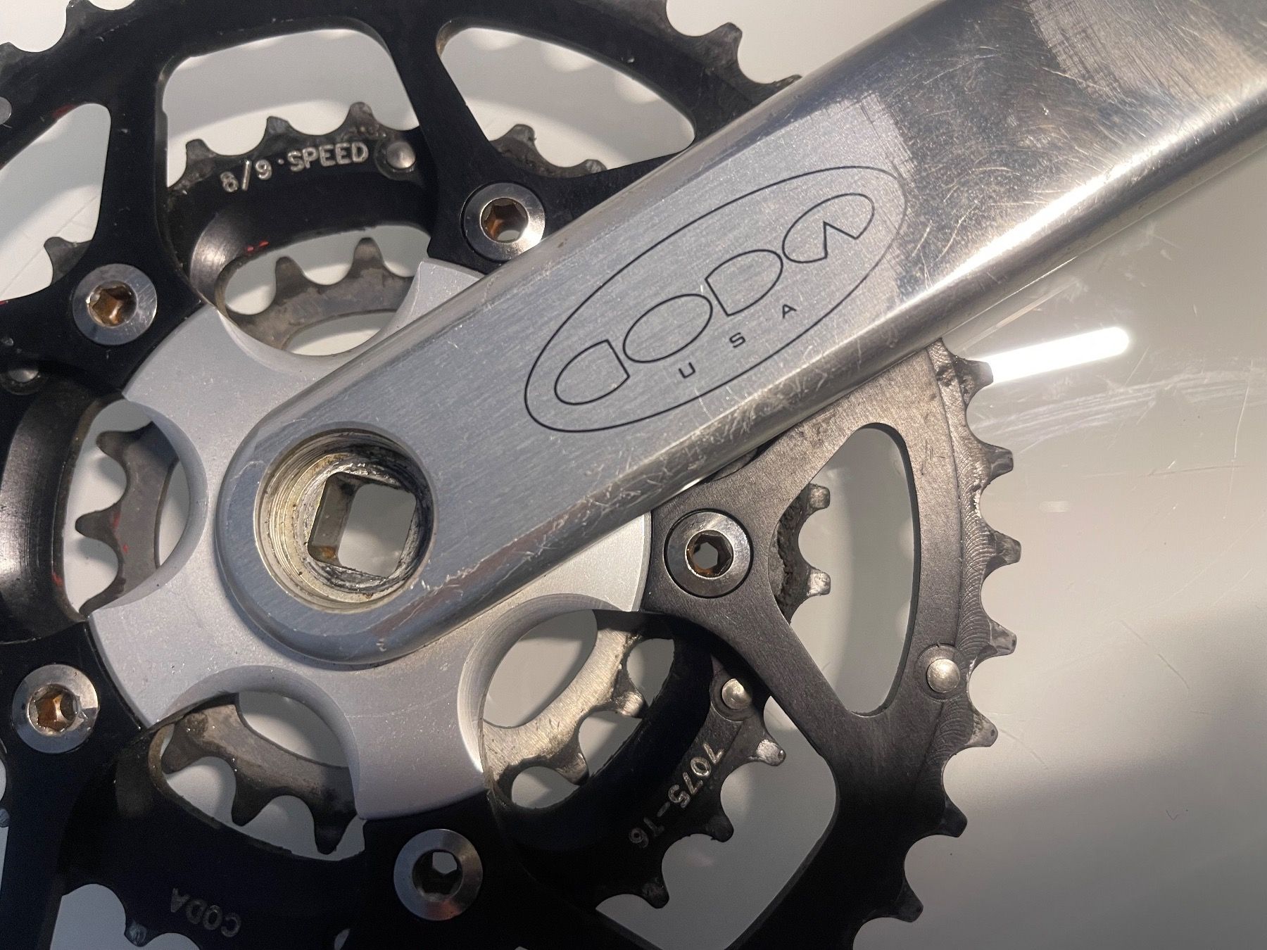 Cannondale Pezzi di ricambio: Kurbel Cannondale Coda Tarantula 175 – Usato da Giubiasco venduto da bulag 5