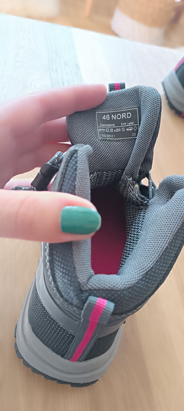 Scarpe per ragazzi: Wanderschuhe Gr. 33 N46 – Usato da Geroldswil venduto da Smartie1987 3