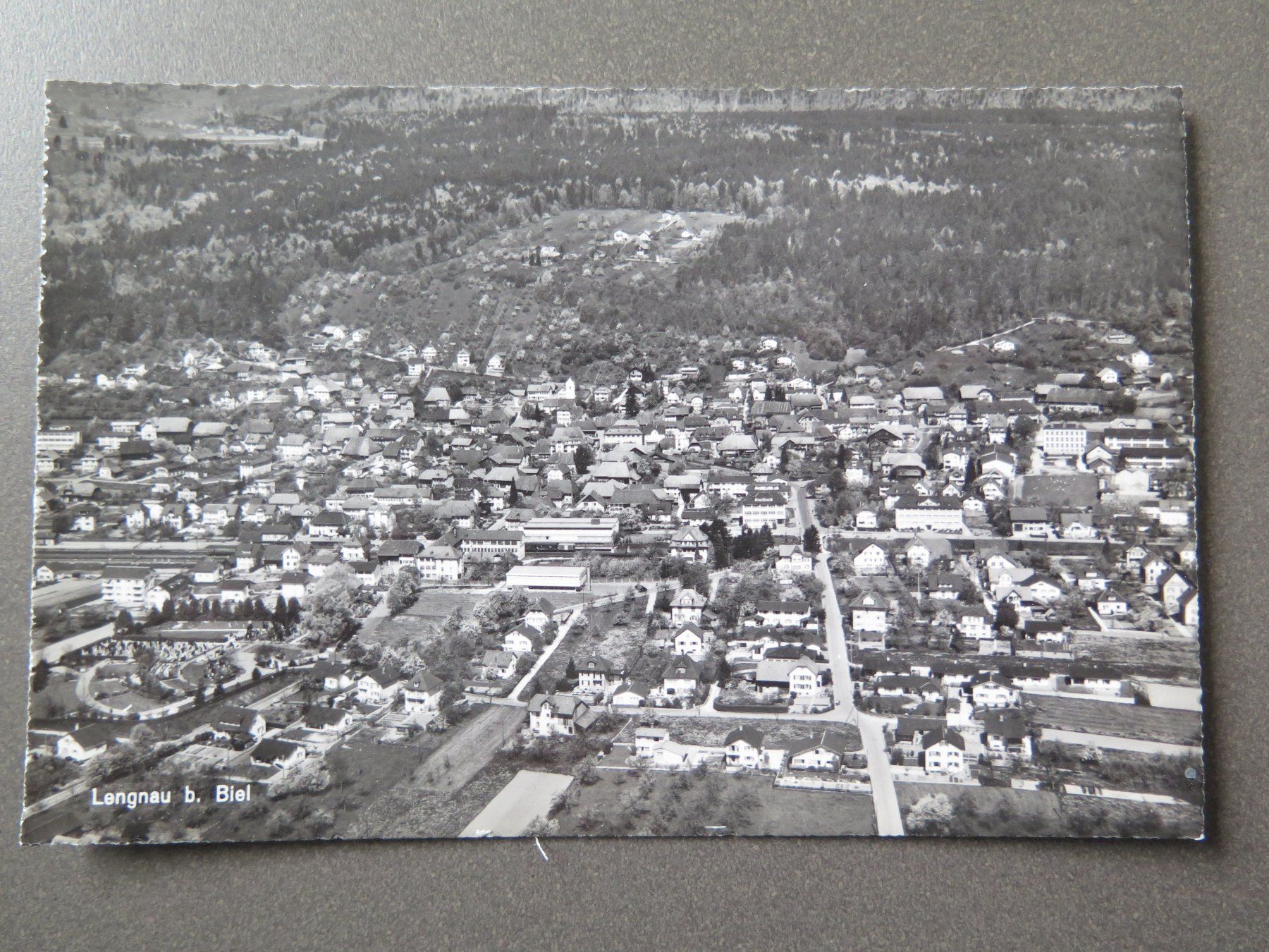 Cartoline postali: LENGNAU B. BIEL - FLUGAUFNAHME – Usato da Wittenbach venduto da lipasal