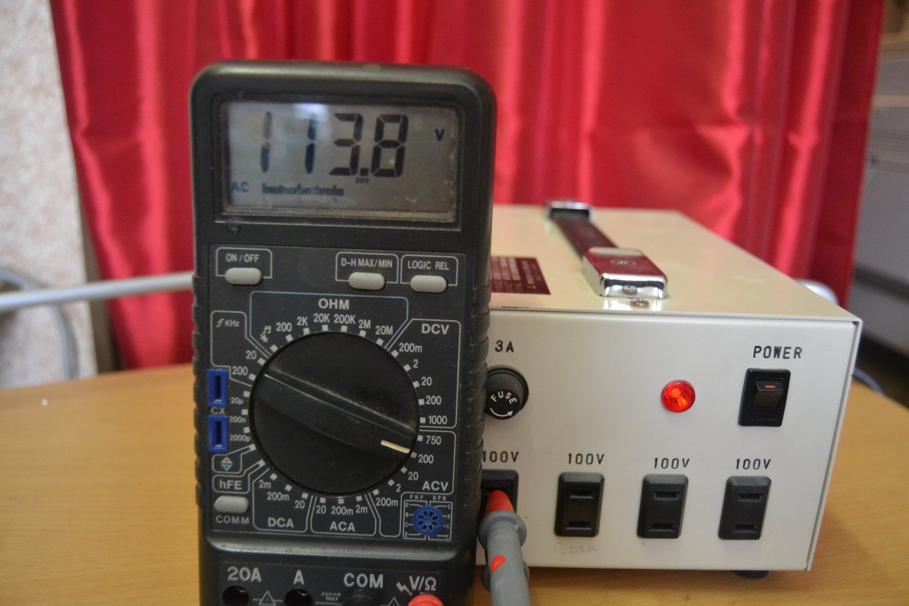 Konverter: Transformator 230 V > 110 V – Gebraucht aus Wil SG von fanofrio