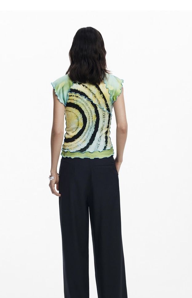 Desigual Top: Desigual T-Shirt – Usato da Basel venduto da XenaStucki 1