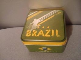 3.- Fr. !!❗- tolle alte BLECH Dose - BRAZIL Fußball
