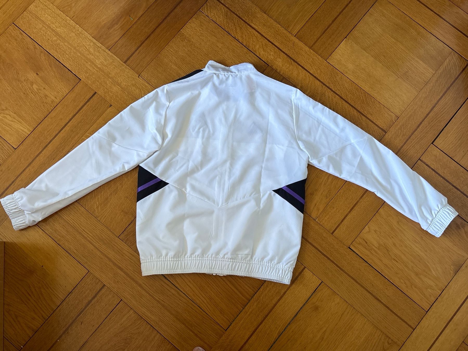 Real Madrid Giacche: Adidas Trainingsjacke Real Madrid Gr. 140 – Usato da Genève venduto da Livsonman 1