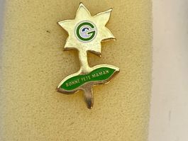 PIN'S - BONNE FETE MAMAN