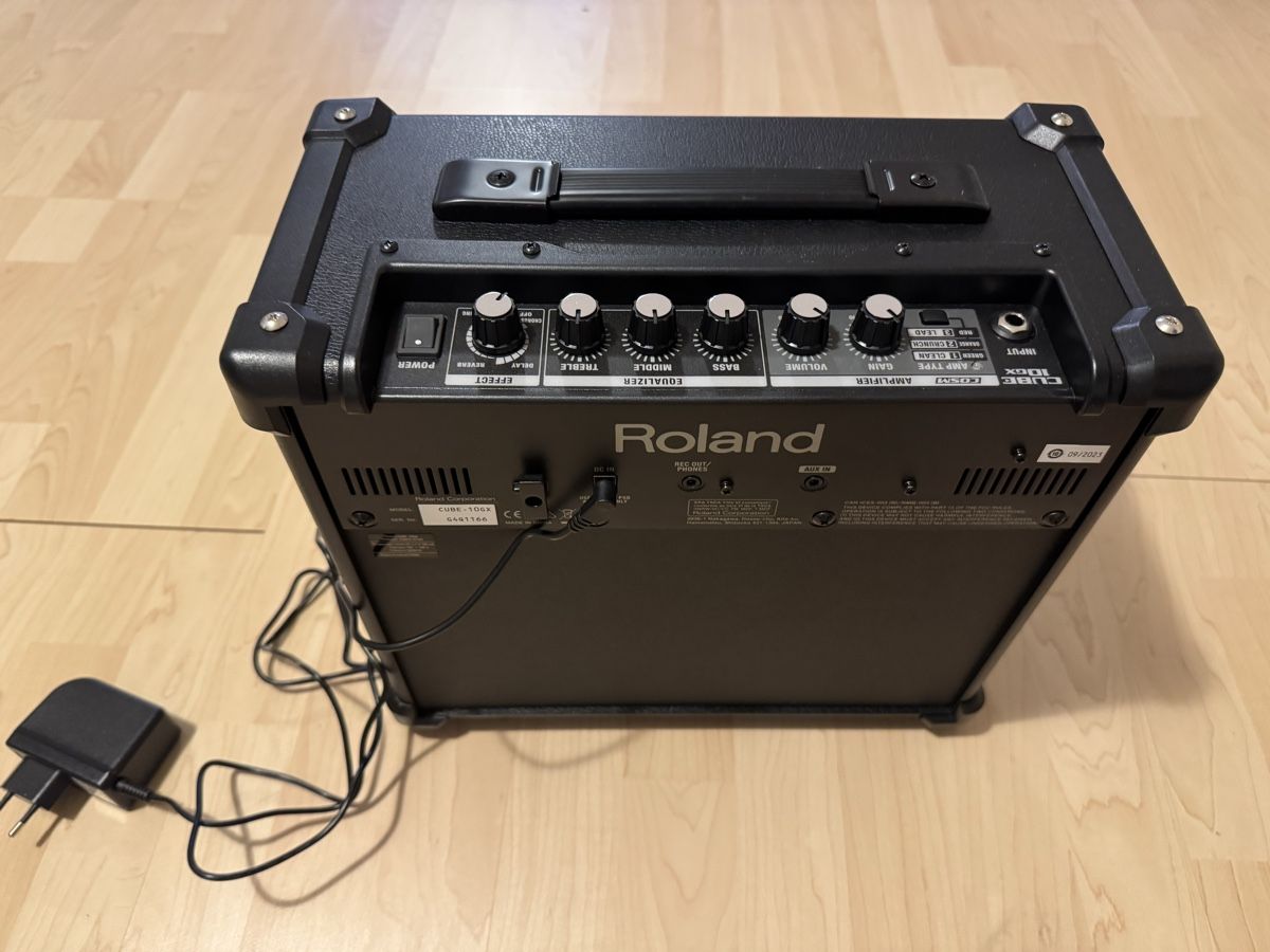 Roland Amplificatori: Ampli guitare CUBE, petit format, parfait pour la maison – Usato da Genève venduto da chr_77nw 1