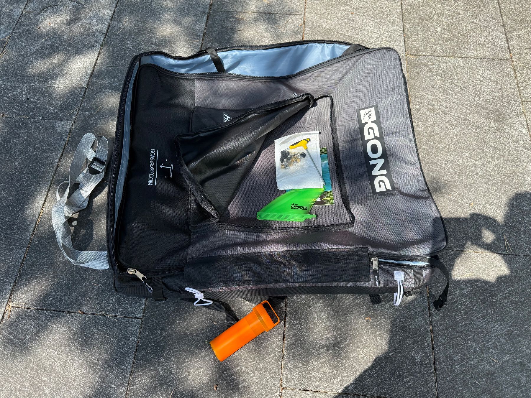 Gong Tavole da surf e di nuoto: GONG HIPE WINGFOIL BOARD 6.5 INKL. BAG – Usato da Schindellegi venduto da Zurpan 5