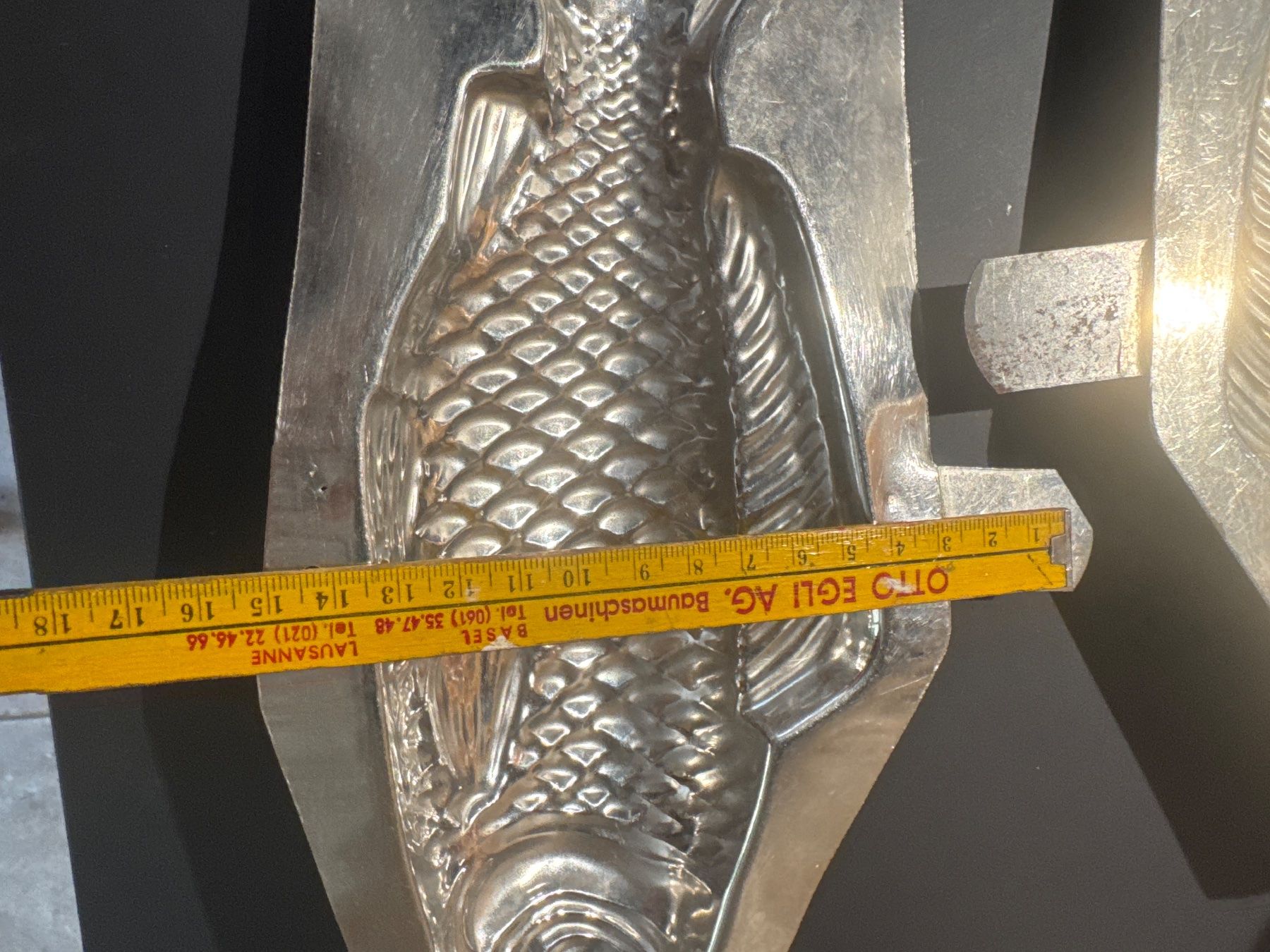 Teglie da forno: Moule chocolat schokoladenform 24cm poisson – Usato da Lajoux JU venduto da Briard0 3