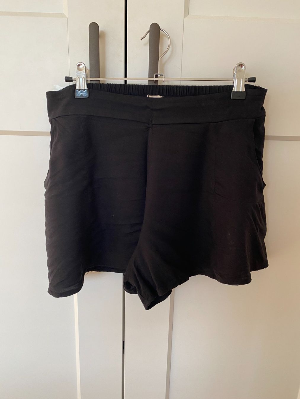 Hollister Pantaloni: Hollister Shorts Gr. M – Usato da Unterengstringen venduto da cck_