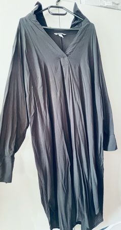 Blusenkleid 2XL ( 46-50 ) schwarz Ab 9.- 