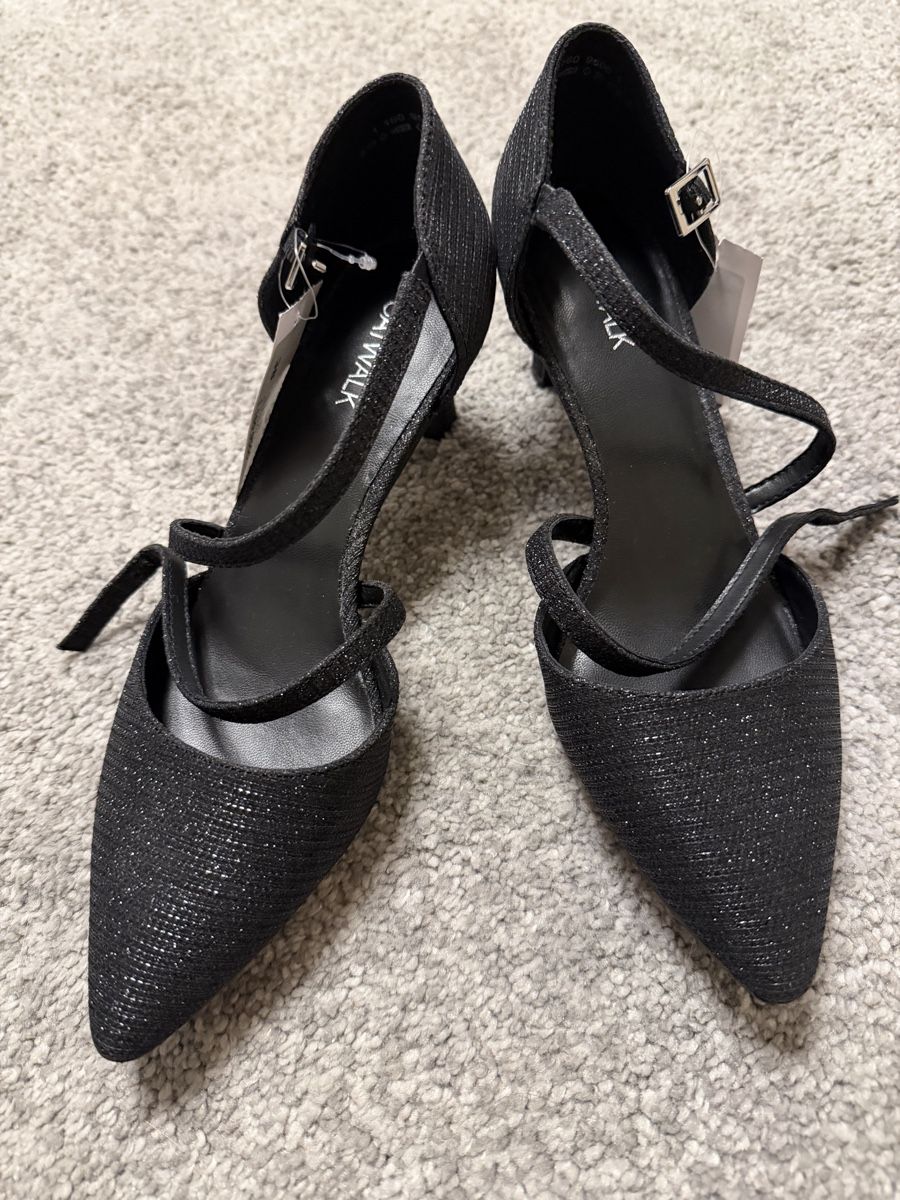 Scarpe da donna: Highheels – Nuovo e nell'imballaggio originale da Zollikon venduto da meeelissaa