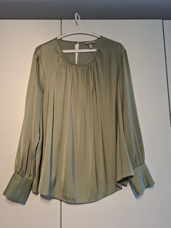 Hübsche Bluse von H&M