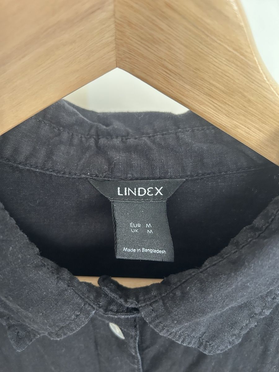Camicette: Black linen shirt size M – Usato da Zürich venduto da fan_z5fl 2