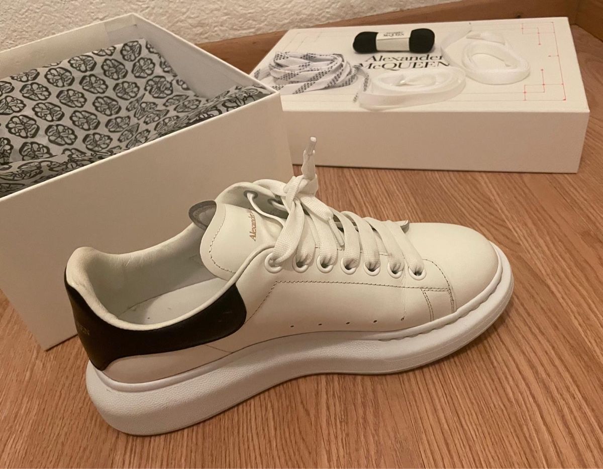 Alexander Mcqueen Scarpe da uomo: ALEXANDER MCQUEEN Schuhe – Nuovo (secondo la descrizione) da Uettligen venduto da shiloke_788 2