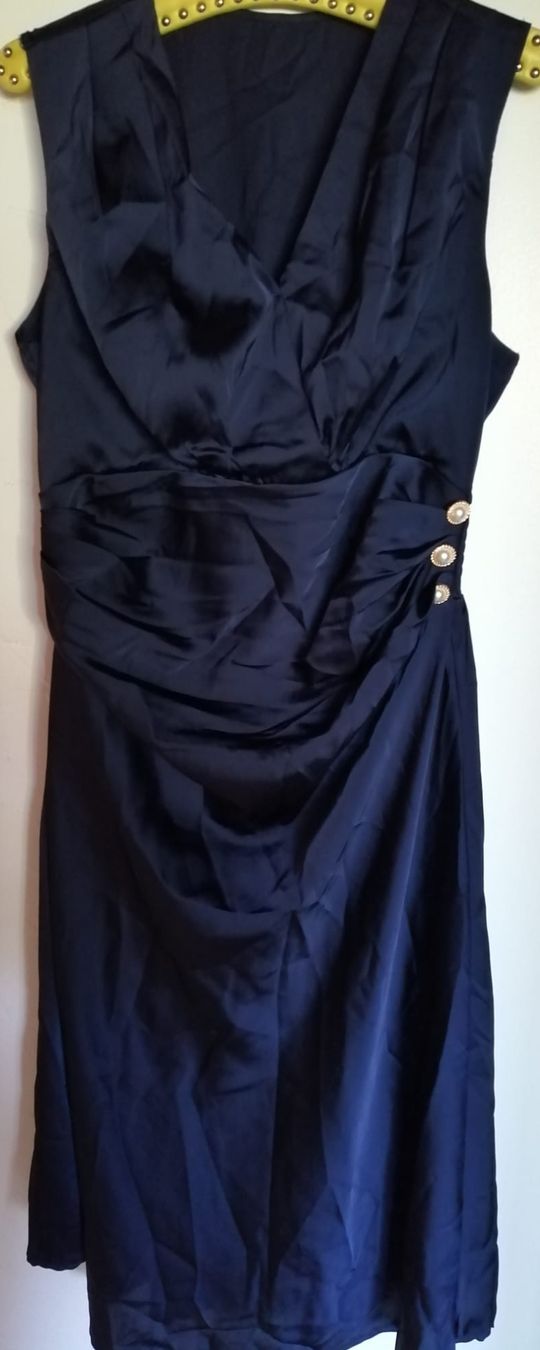 Vestiti: Damen Kleid dunkelblau Grösse XL – Nuovo (secondo la descrizione) da Wil SG venduto da portu1