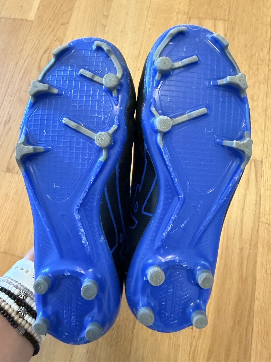 Nike Scarpe per ragazzi: Kinder Fussballschuhe Gr.32 – Usato da Luzern venduto da doj_t68f 2