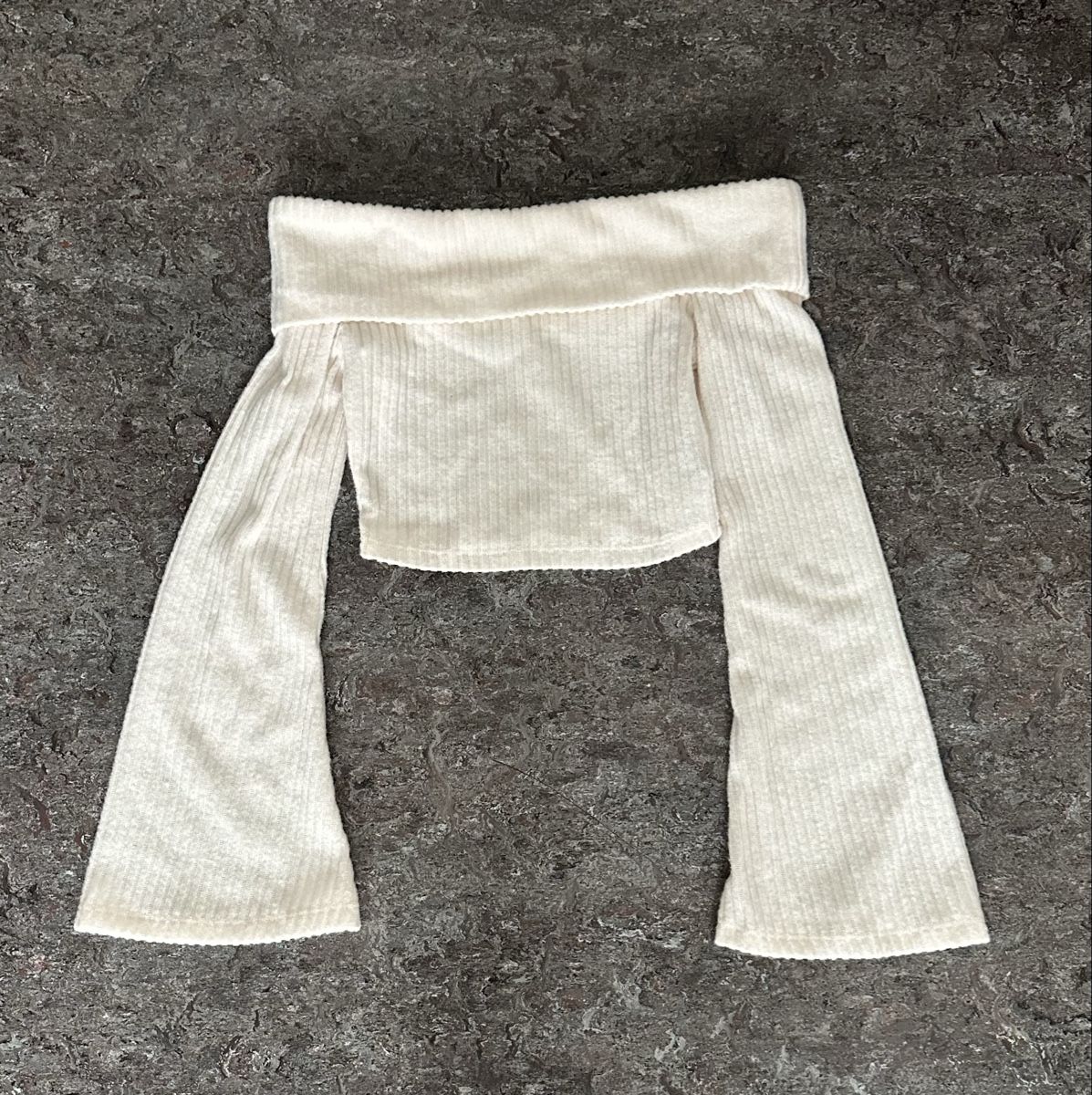 Shein Maglioni & Felpe: Off-Shoulder Sweater/Shirt – Nuovo (secondo la descrizione) da uerikon venduto da SITRRY4