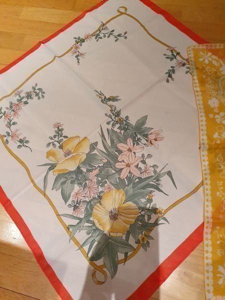 Foulard & Sciarpe: 2 superschöne Foulards – Usato da Ferden venduto da jemyce 1