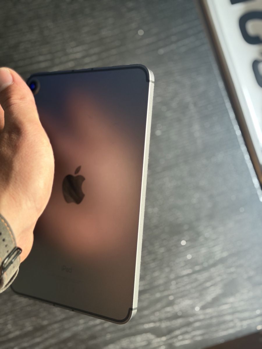 Apple Tablet PC: iPad Mini 6 5G 64 GB – Usato da Lausen venduto da yan_lnj6 2