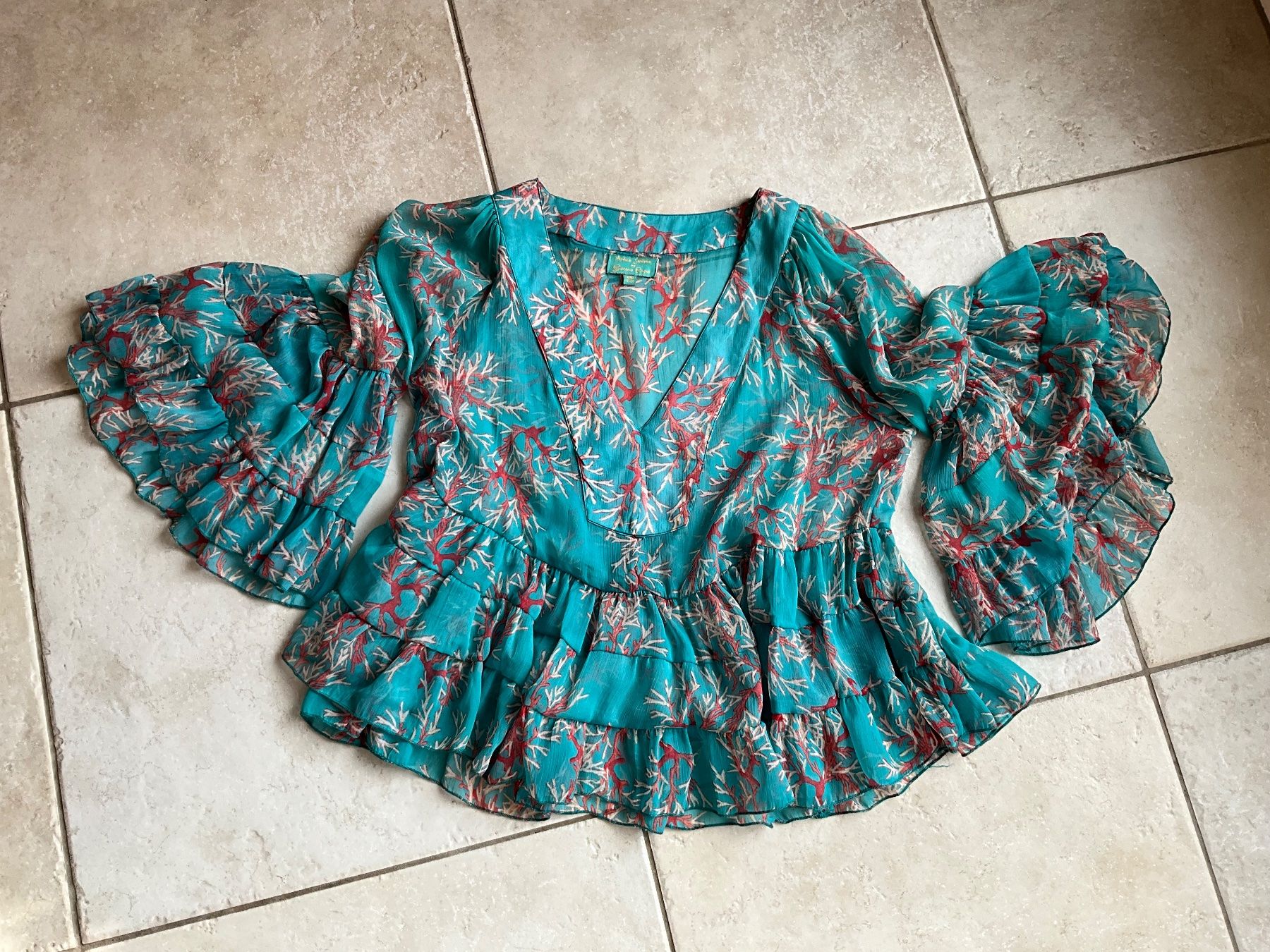 Top: Top pour la plage – Usato da Meinier venduto da Izabelaanna