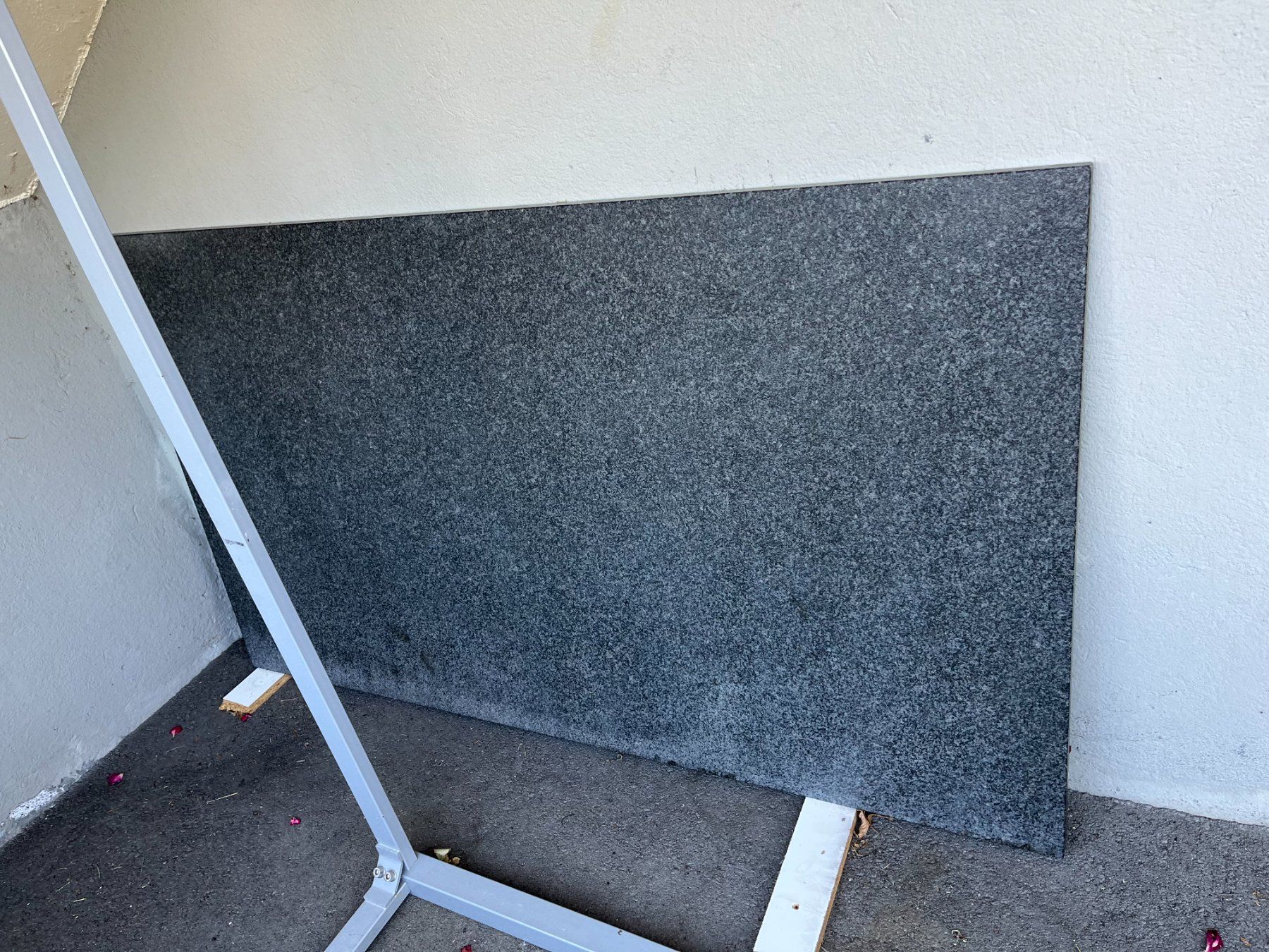 Tische: Tisch mit Steinplatte – Gebraucht aus Rüti ZH von sunshine092 1