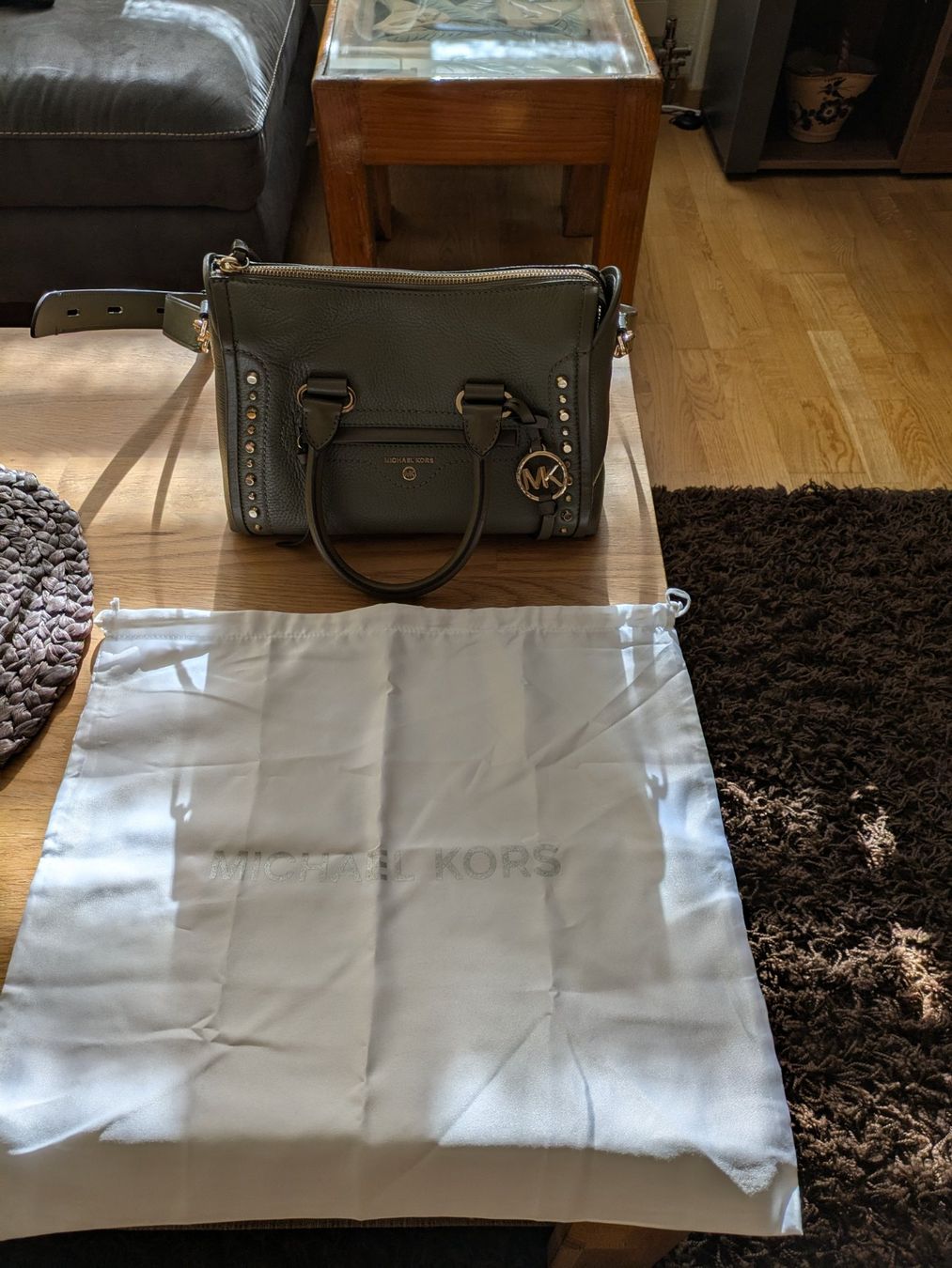 Michael Kors Borse da donna: Damen Handtasche Michael Kors – Usato da Arbon venduto da Claupa1