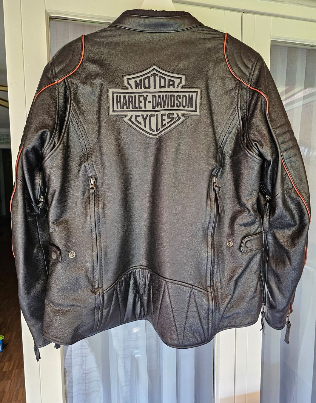 Harley-Davidson Giacche: Harley Davidson Damen Lederjacke – Usato da Fahrweid venduto da V2dream 1