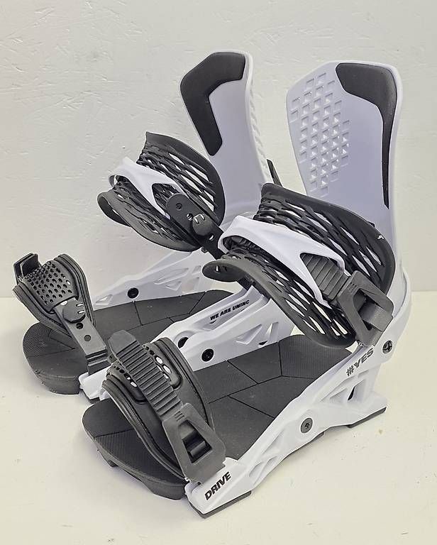 Nidecker Bindungen: Fixations snowboard, taille M – Neu (gemäss Beschreibung) aus Sugiez von factorysportoutlet 1