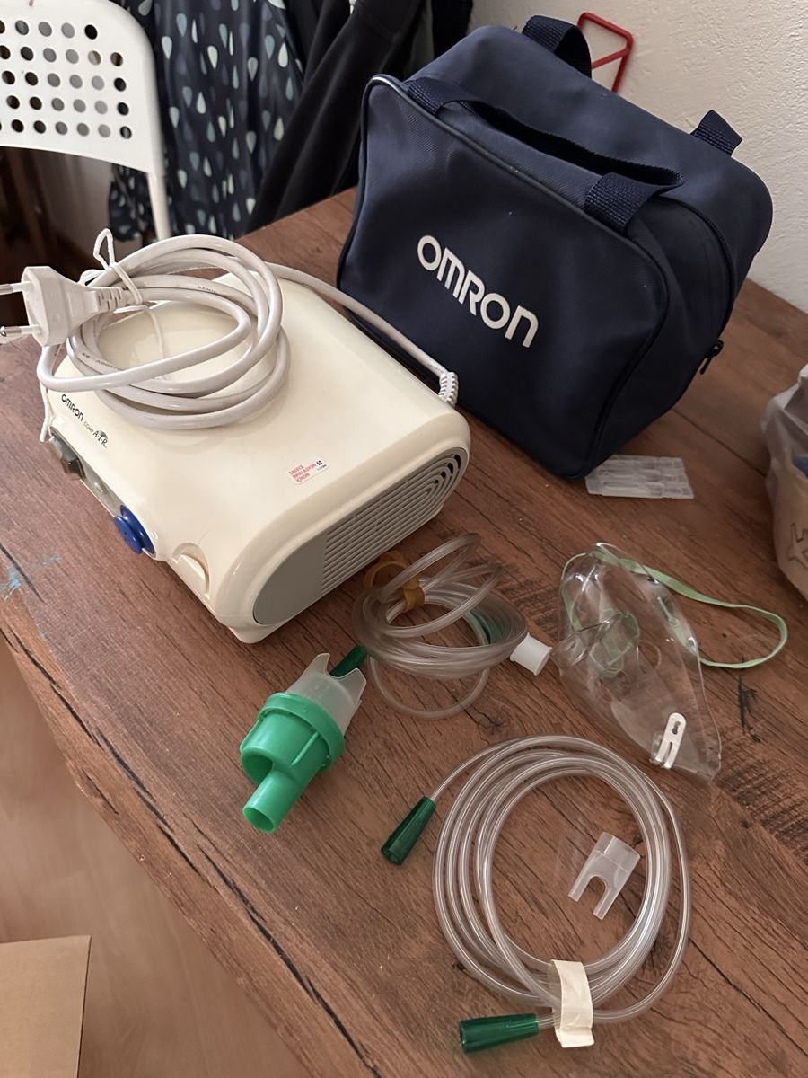 Omron Attrezzature mediche: Inhalationsgerät (Vernebler) – Usato da Chur venduto da coskun 1