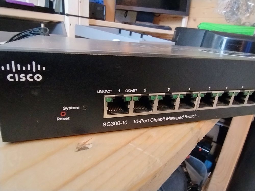 Cisco Switch SG300 10 Port | Kaufen auf Ricardo