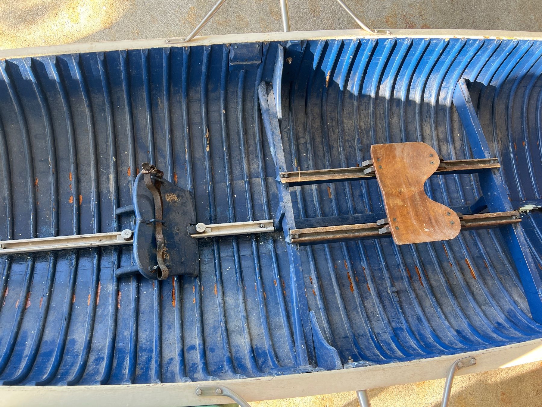 Barche: Canoë en bois – Usato da Collonge-Bellerive venduto da phi_bx5b 1