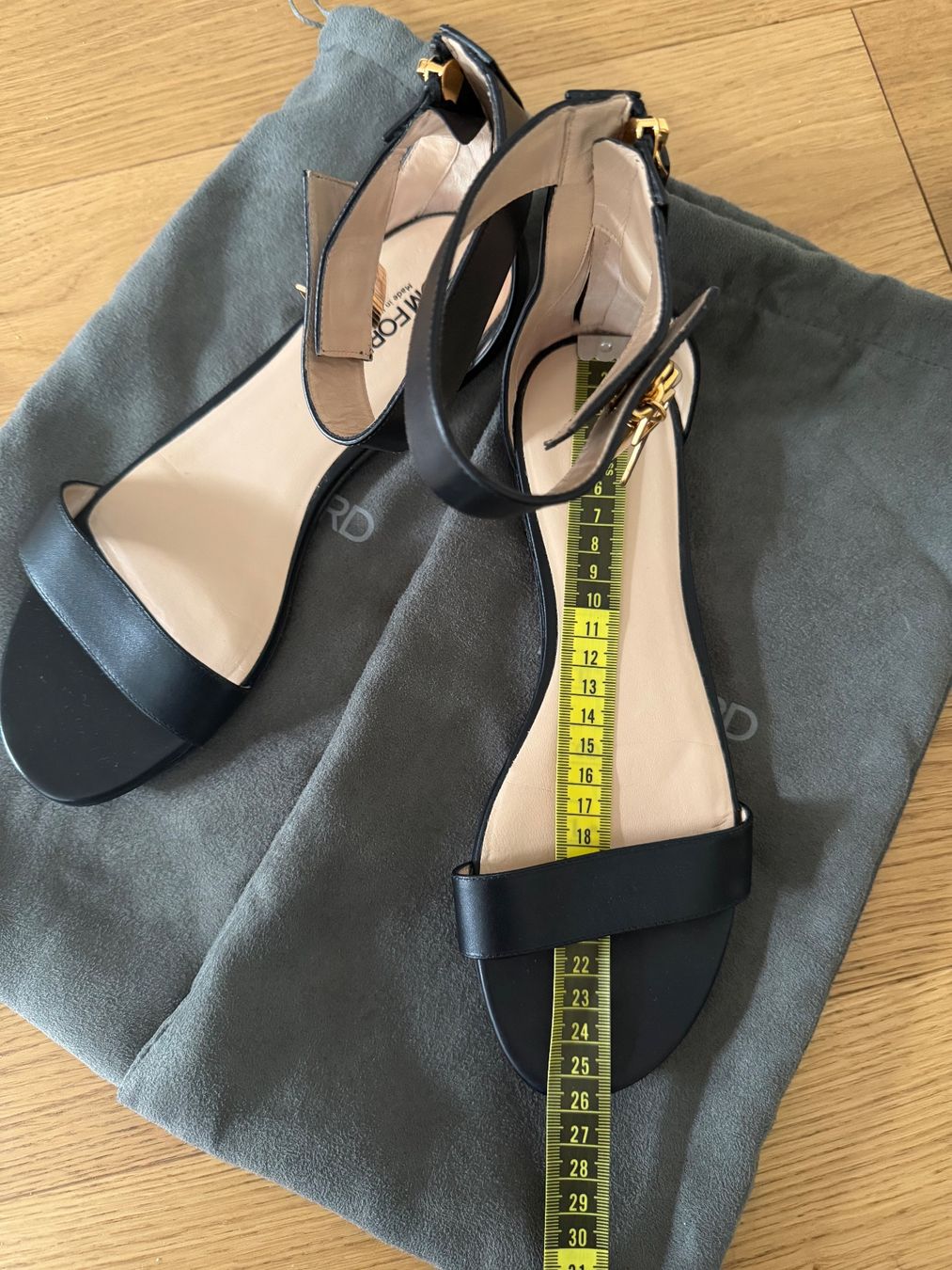 Tom Ford Chaussures femmes: Tom Ford Leather Sandals – D'occasion à Zürich par ank_5qjk 4