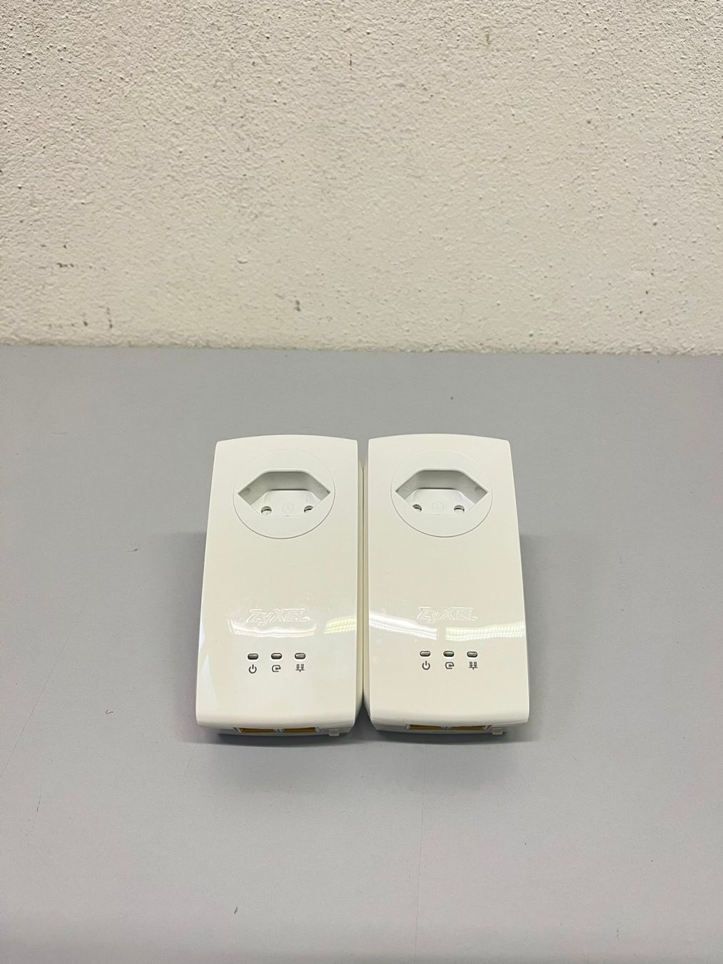 Zyxel Unità & Adattatore: Zyxel Powerline Starter Kit 1000 Mbit/s – Usato da Hochdorf venduto da av-electronics 3