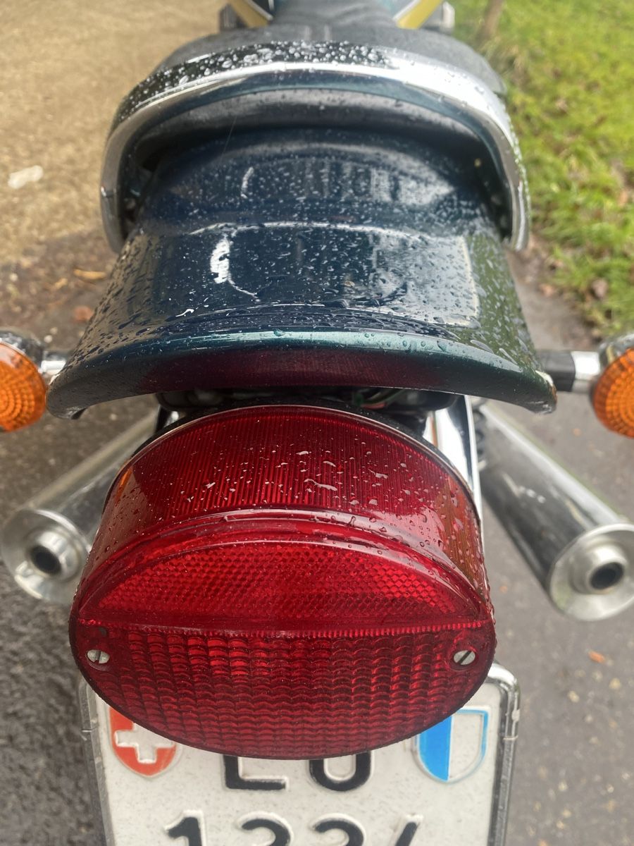 Kawasaki Touring: Kawasaki Zephyr 1100 mit Speichenräder – Gebraucht aus Emmenbrücke von  4