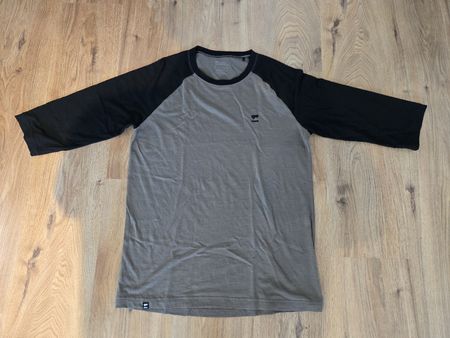 Mons Royale Tarn Jersey 3/4 Grösse S (M) Merinowolle