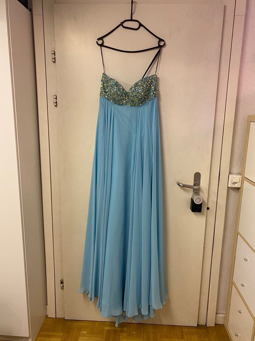 Vestiti: Abendkleid – Usato da Embrach venduto da 1stSlave