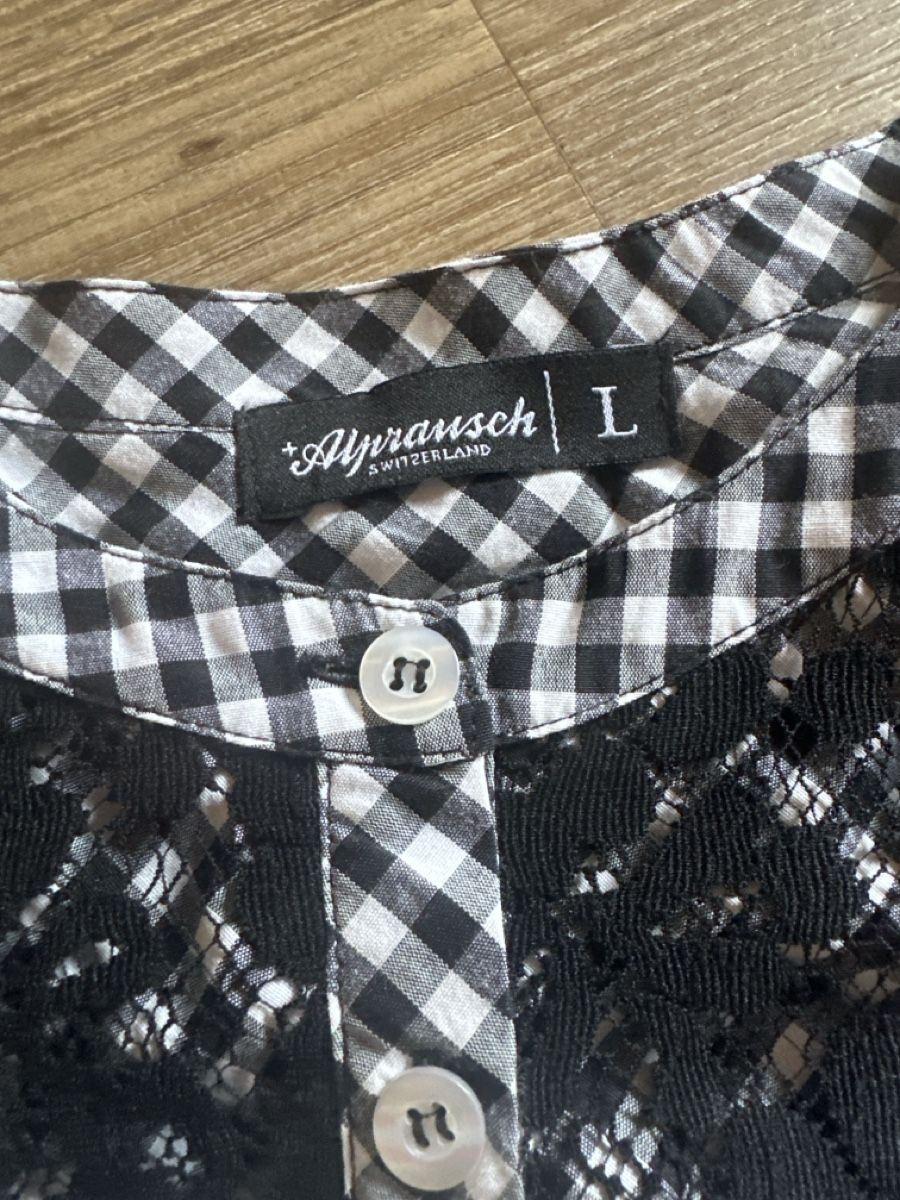 Alprausch Camicette: Ayransch Bluse, Gr. L, Schwarz Weiss Kariert mit Spitze – Usato da St. Moritz venduto da Dar-23 2